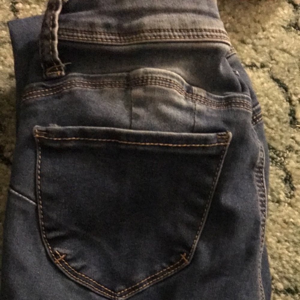 Skinny jeans